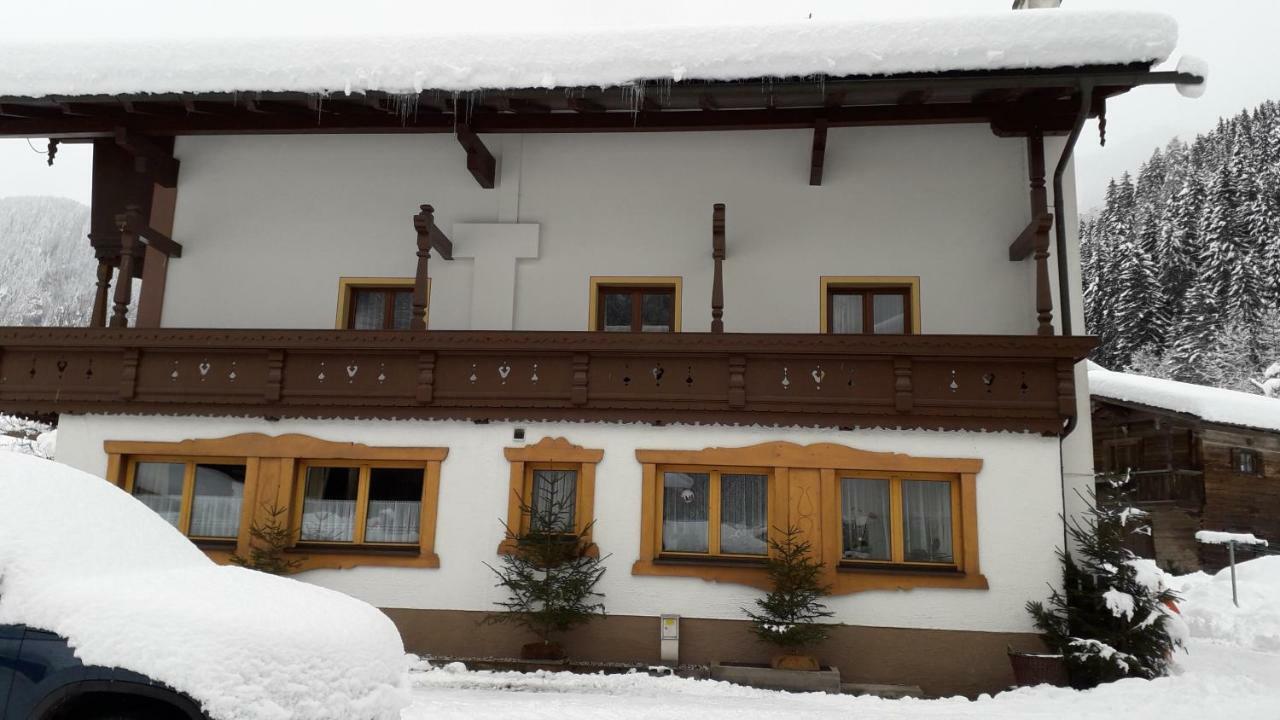 Nieslerhof Villa Mayrhofen Exterior photo