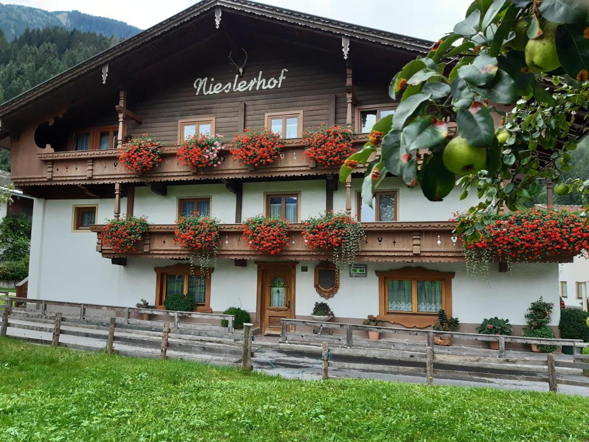 Nieslerhof Villa Mayrhofen Exterior photo